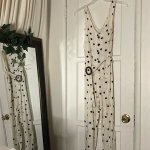 WHITE AND BROWN POLKADOT JUMPSUIT